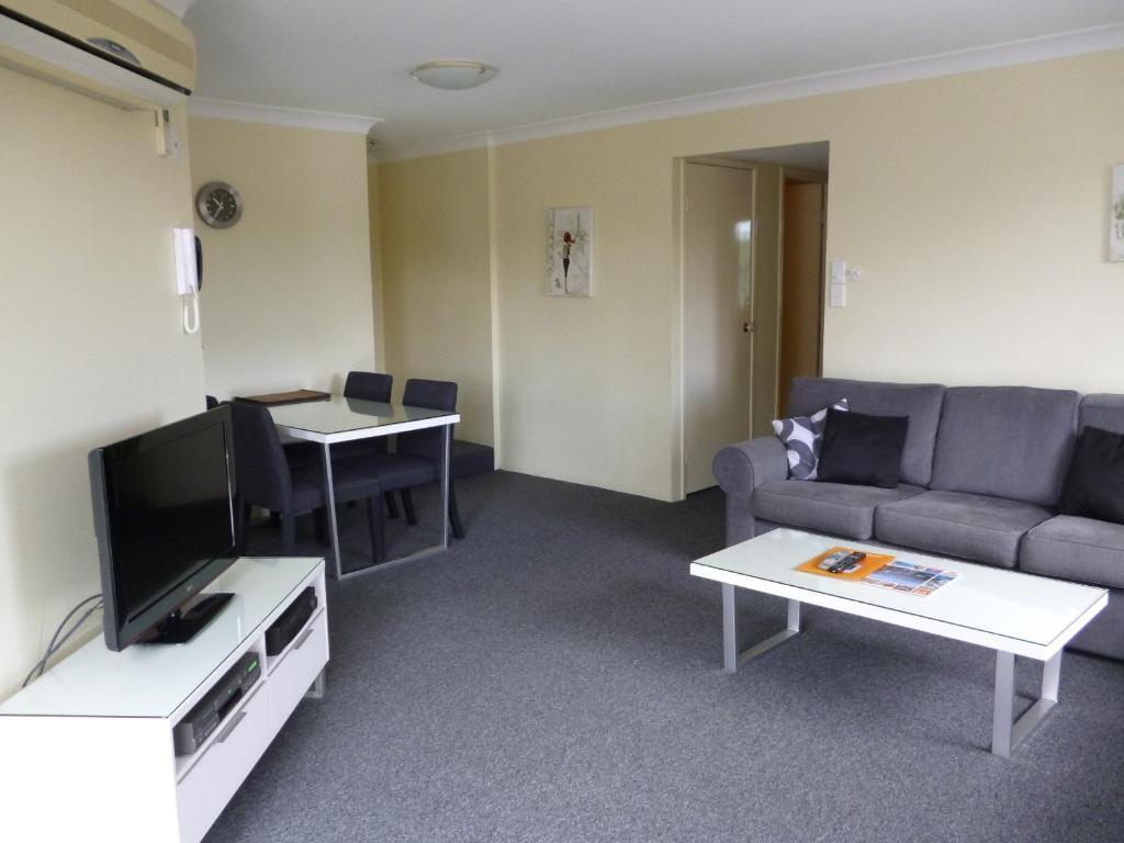 Le Lavandou Holiday Apartments Gold Coast Exterior photo
